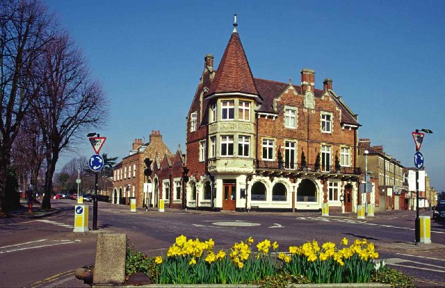 The Kings Head pub overlooking the Village Green in Winchmore Hill, North London